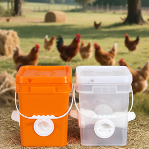 Cubos de plástico cuadrados para alimento para pollo alimentador de ganso de pato