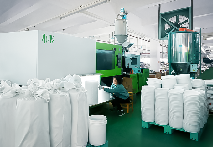 Botella de bomba de loción de vacío para cosméticos, fabricante de cubos de plástico
