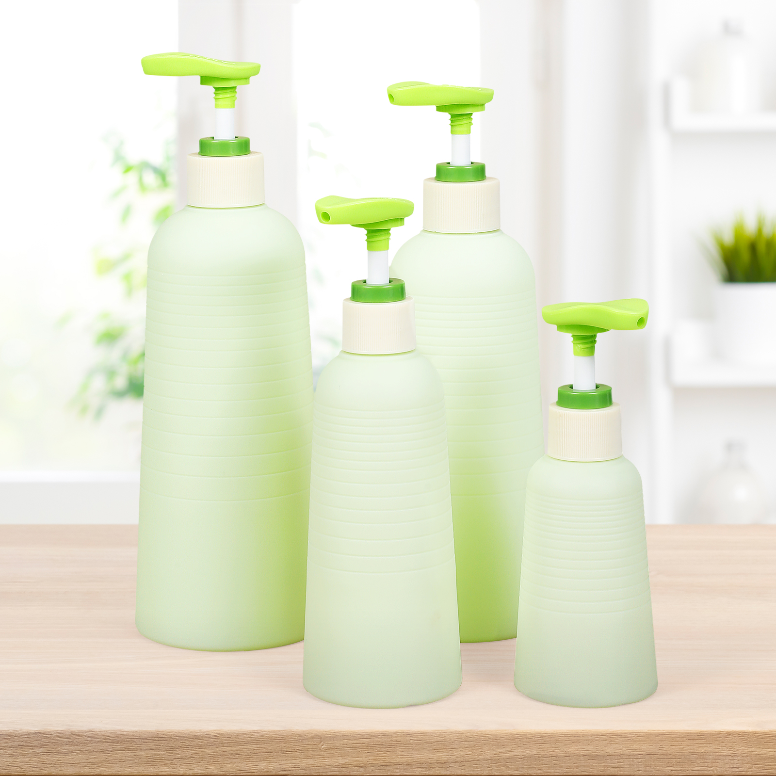 Champú de viaje suave verde y botella de acondicionador con bomba