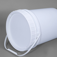 Nuestros cubos de tornillo son ideales para almacenar: